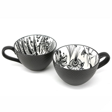 Sonata | Elegant black textured stoneware mug 450ml